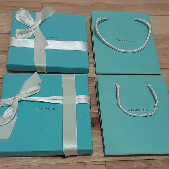 Tiffany & Co. Gift Boxes and Bags - Picture 1 of 6